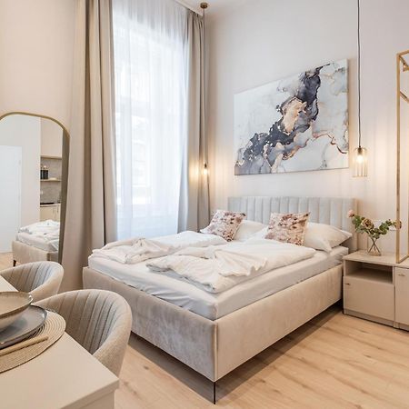 W30 - Wesselenyi Charming Apartment - Best Location By Bqa Budapest Eksteriør bilde