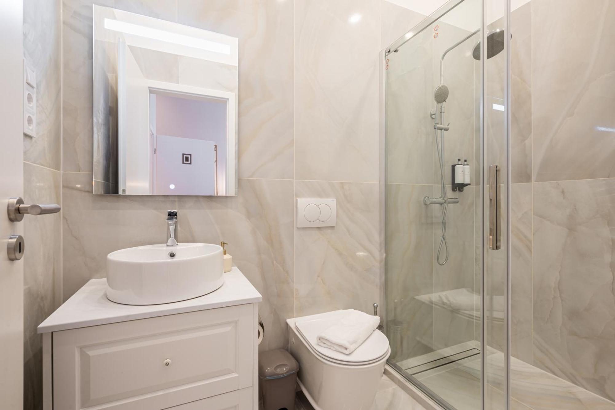 W30 - Wesselenyi Charming Apartment - Best Location By Bqa Budapest Eksteriør bilde
